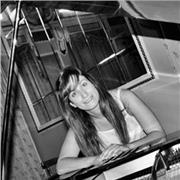 Titulada superior en Piano ofrece clases para todas las edades: Piano y Lenguaje musical